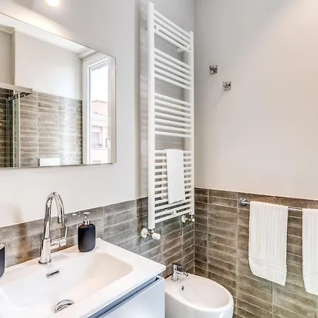 Апартаменты Borgo Vittorio 2 Bdr Vatican *