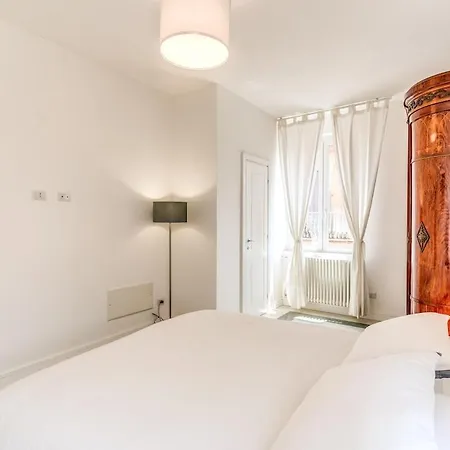 Borgo Vittorio 2 Bdr Vatican Апартаменты Рим