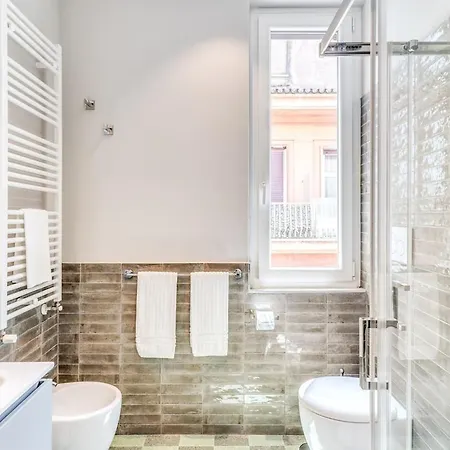 Апартаменты Borgo Vittorio 2 Bdr Vatican